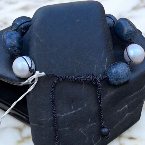 NWT New Margo Morrison Grey Baroque Pearls/Dumortierite Leather Rope Bracelet - Picture 5 of 7